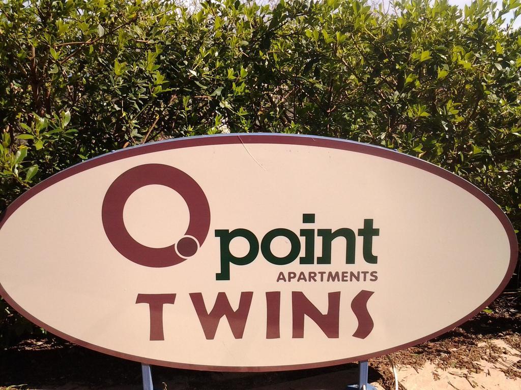 Point Twins Apartments ヴロンダトス エクステリア 写真