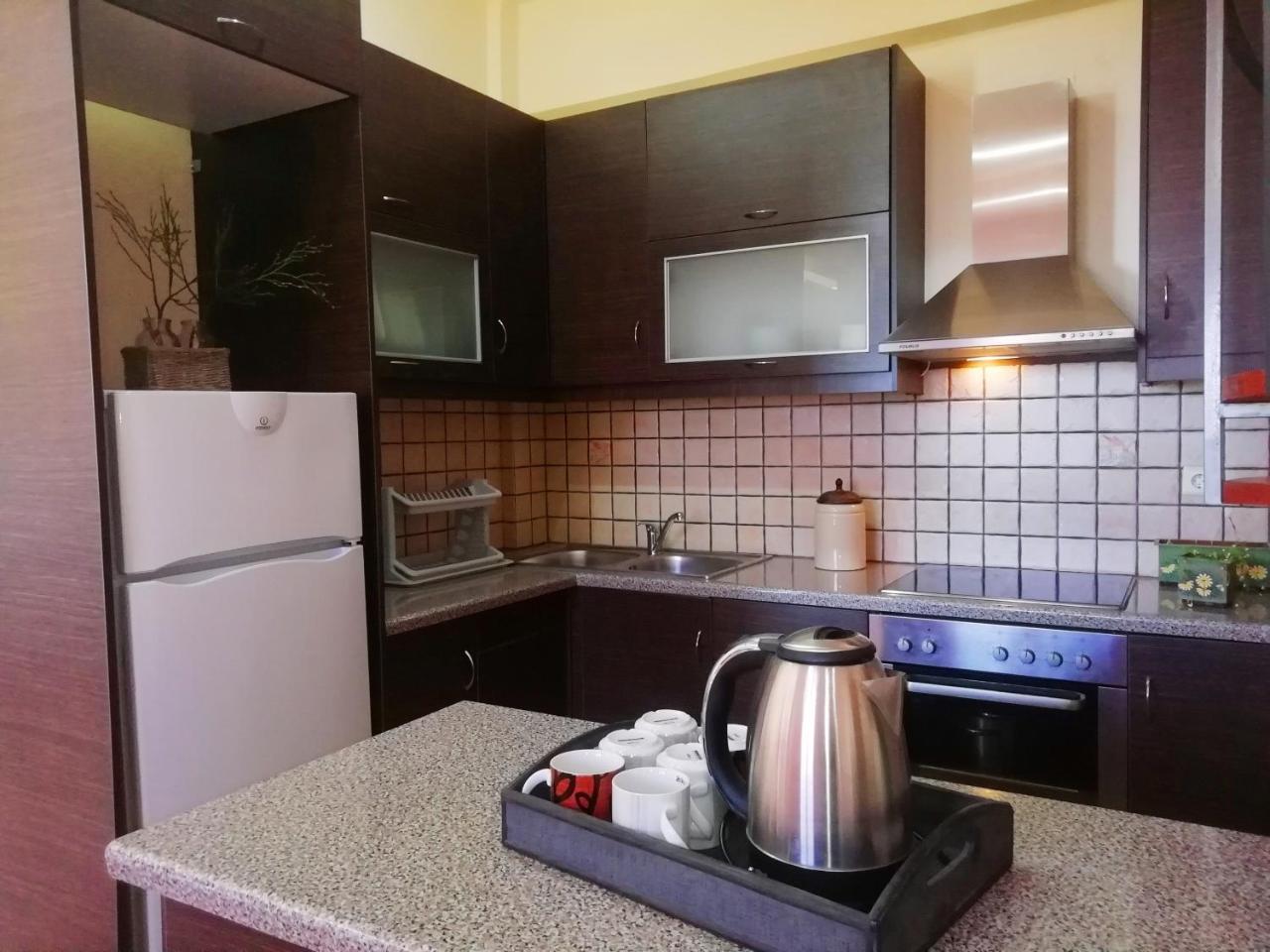 Point Twins Apartments ヴロンダトス エクステリア 写真