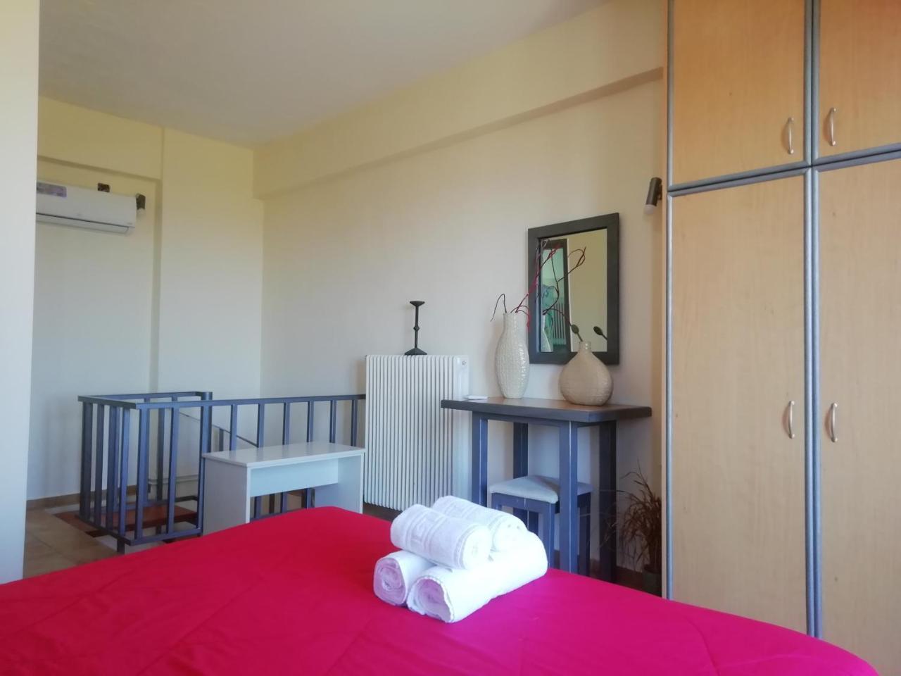 Point Twins Apartments ヴロンダトス エクステリア 写真