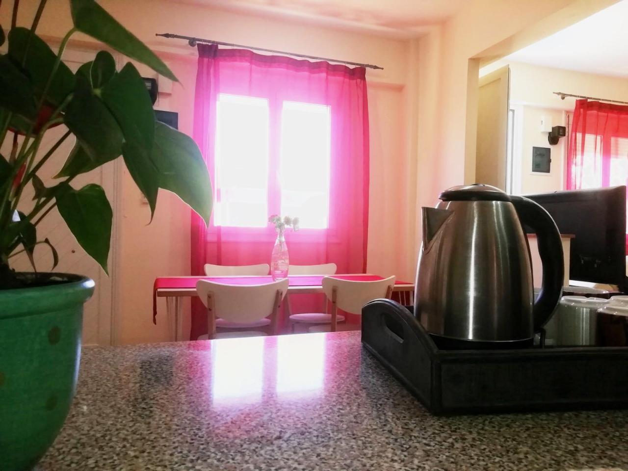 Point Twins Apartments ヴロンダトス エクステリア 写真