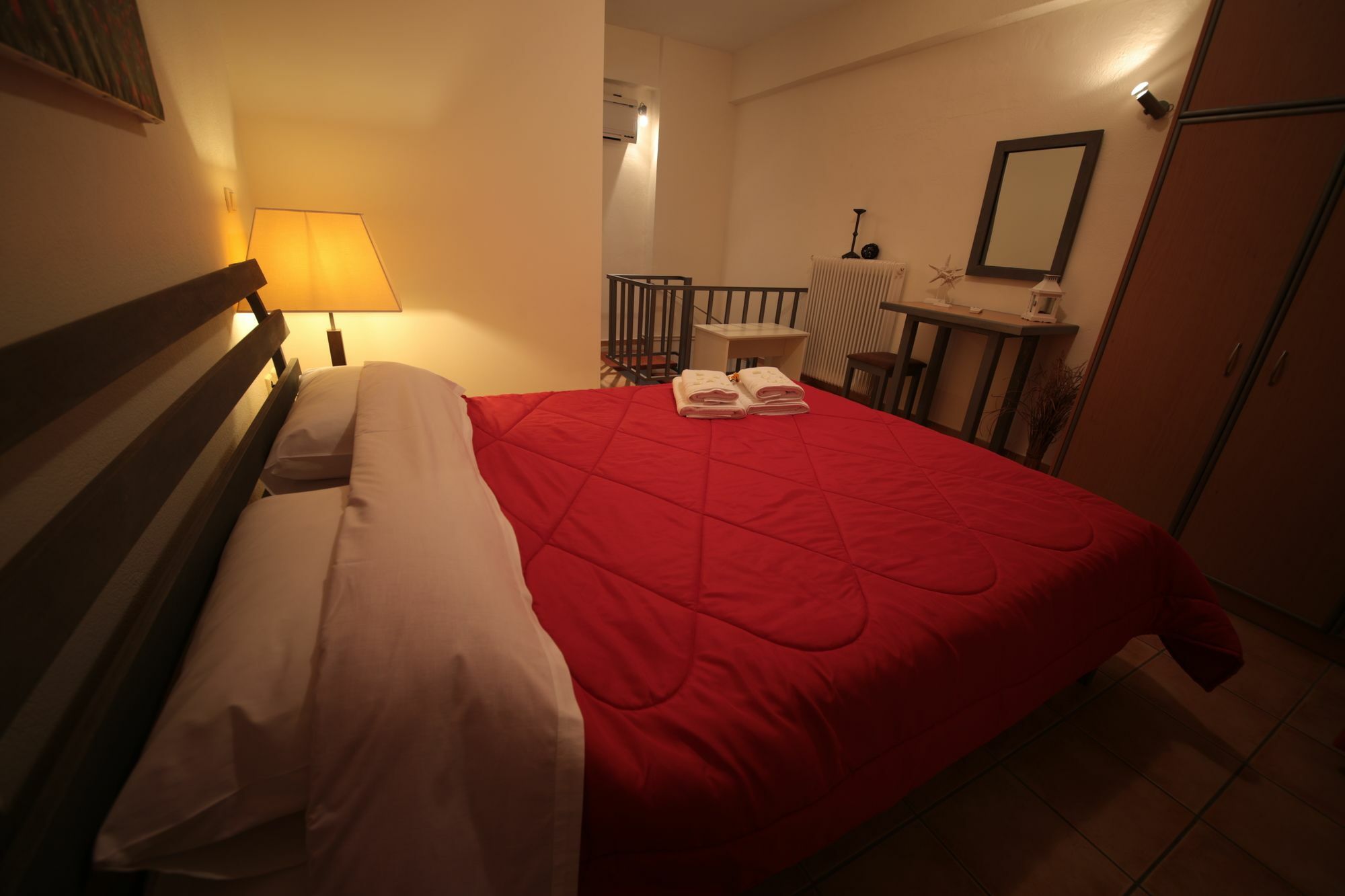 Point Twins Apartments ヴロンダトス エクステリア 写真